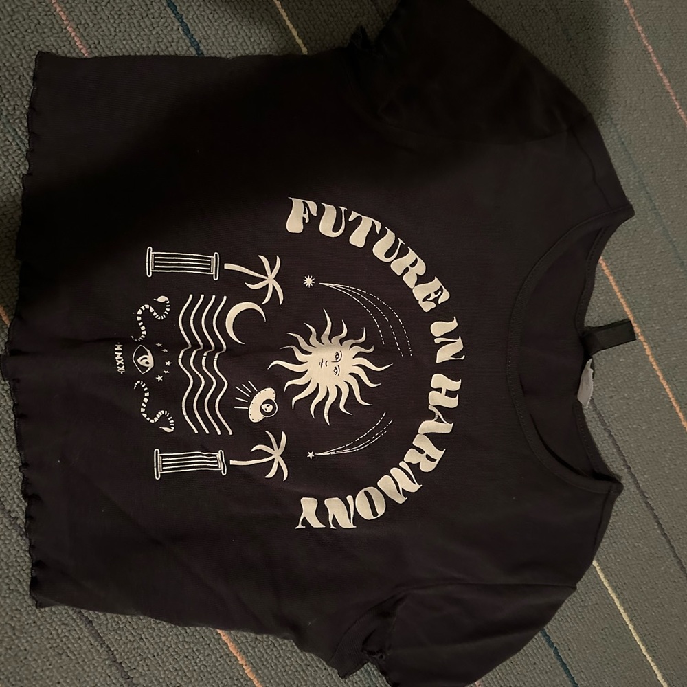 plain black crop top with designs